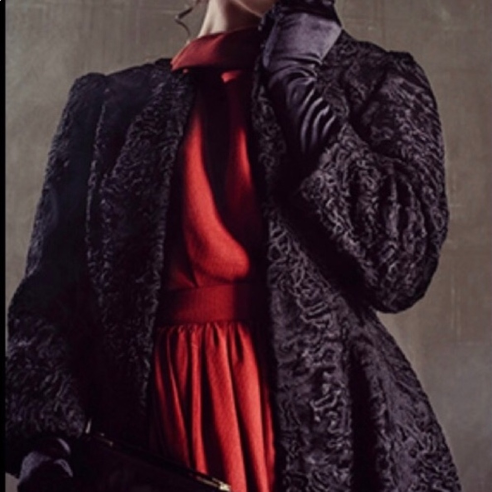 WHBM Black Crushed Velvet Coat - Picture 2 of 8